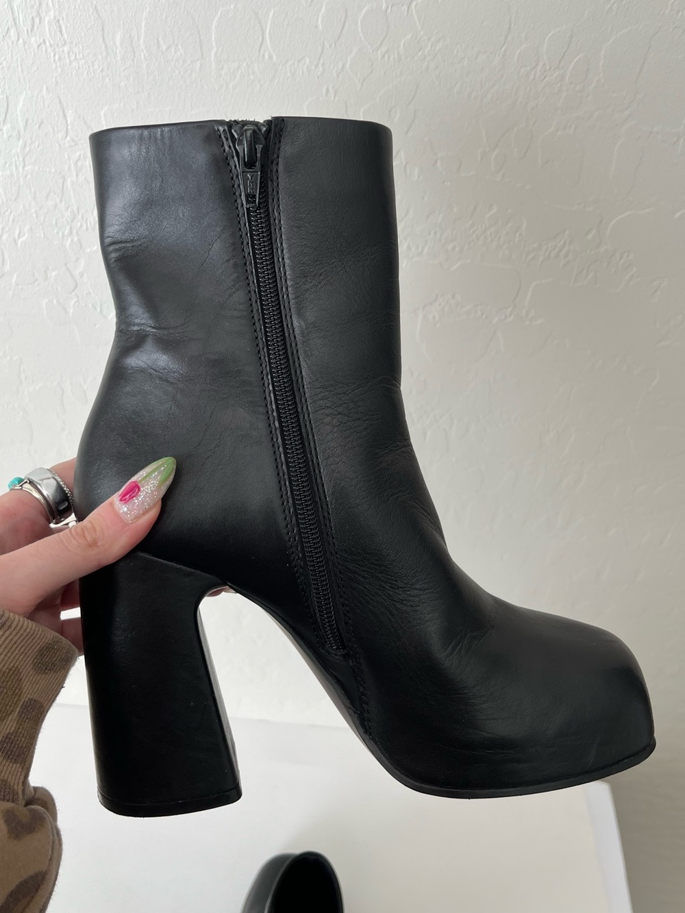 Steve Madden Cami Platform Chunky Square Toe Leather Boots Black Size 7.5 - Picture 6 of 9